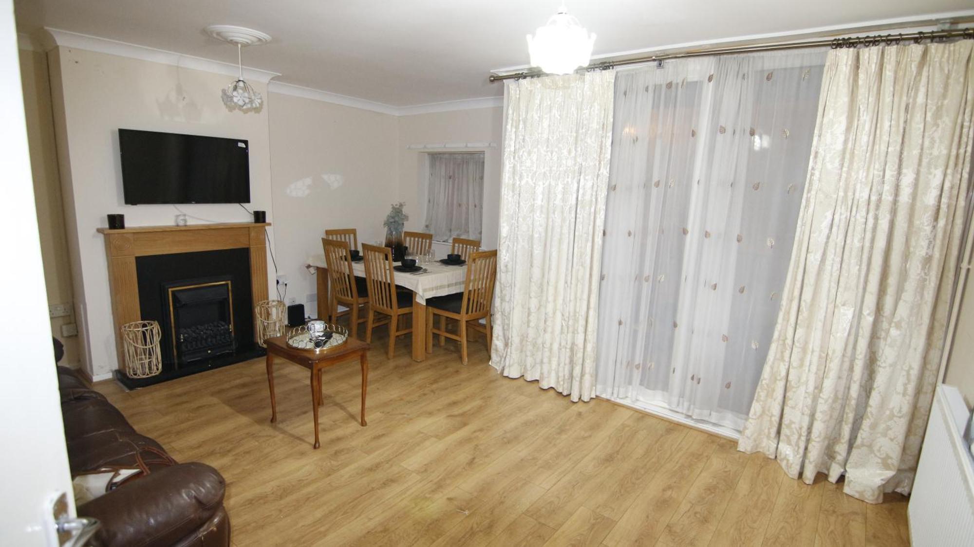 Entire Appartment Near Birmingham City Exterior foto